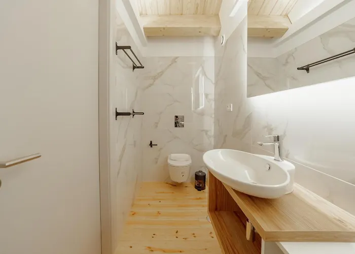 Heart Of By Vacationy Apartment