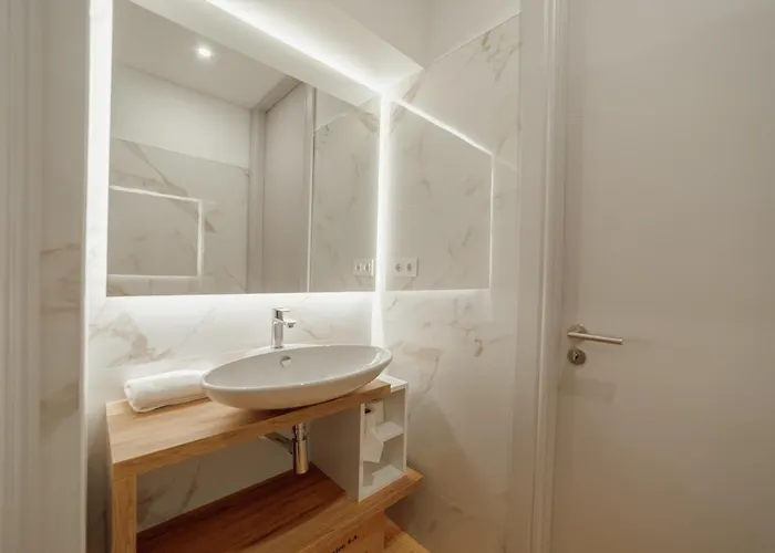 Apartment Heart Of By Vacationy *